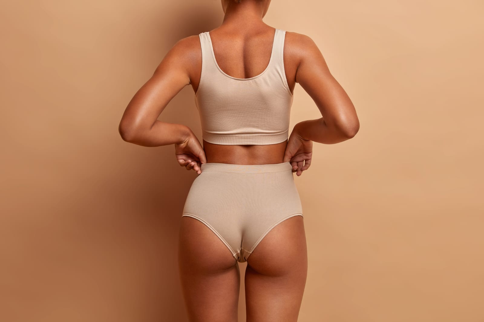 Harmonização glútea: você sabe mesmo o que estão aplicando no seu bumbum?